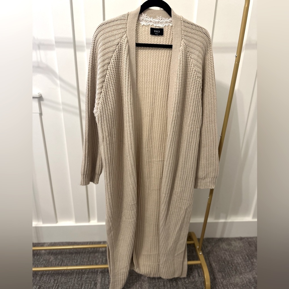 Vici Tan/nude duster/cardigan sweater small